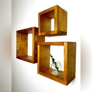 Floating Wall Cubes